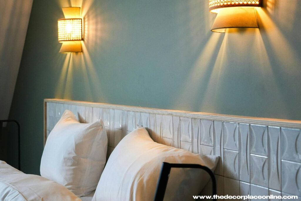 Small Bedroom Lights Ideas